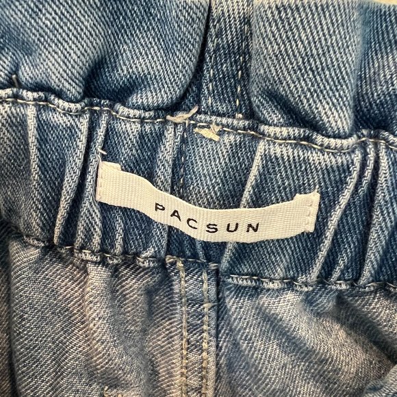 PacSun High-Waisted Jean Shorts, size Medium - Picture 7 of 7